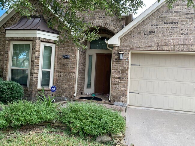 Photo - 27006 Acadia Pine Ln