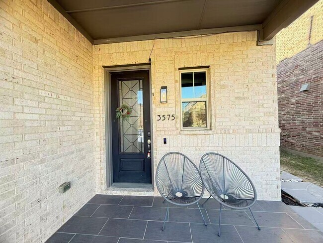 Photo - What's special