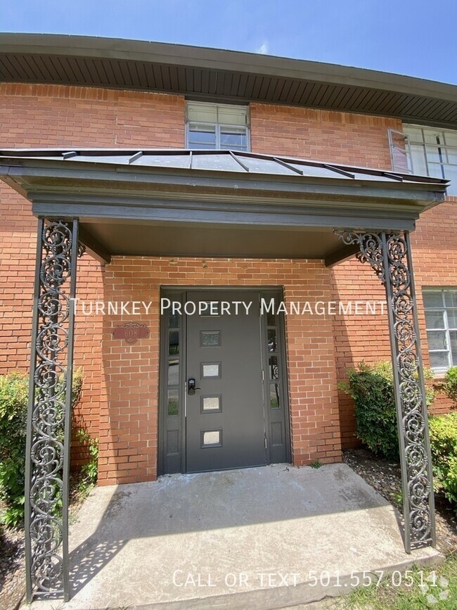 Building Photo - Great new Apartment in MacArthur Park Unit C