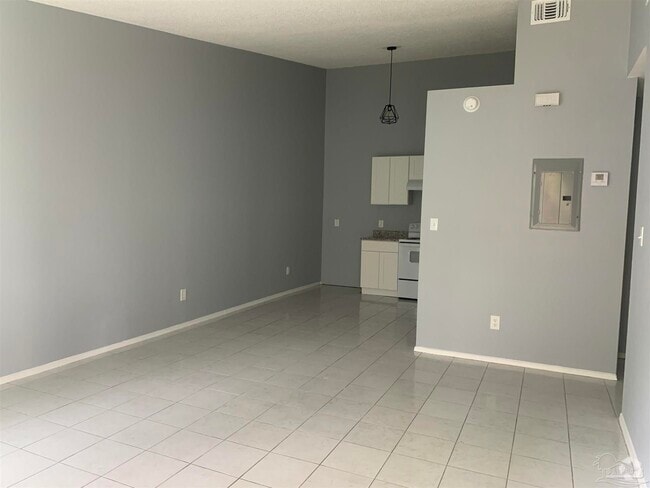 Building Photo - 6818 Tiki Ln Rental
