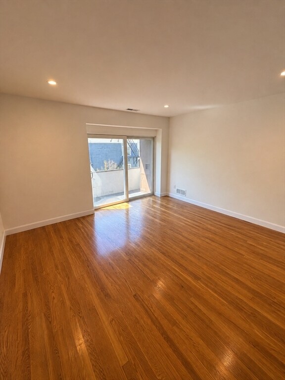 Photo - 20 Stearns Rd Unit 30