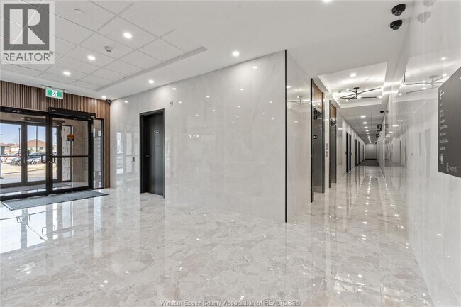 Photo - 4775 Walker Rd Unité 509