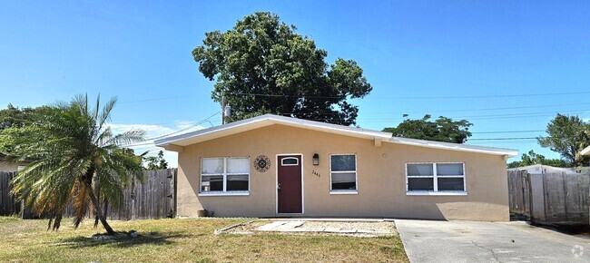 Building Photo - 2446 Pepper Ave Rental