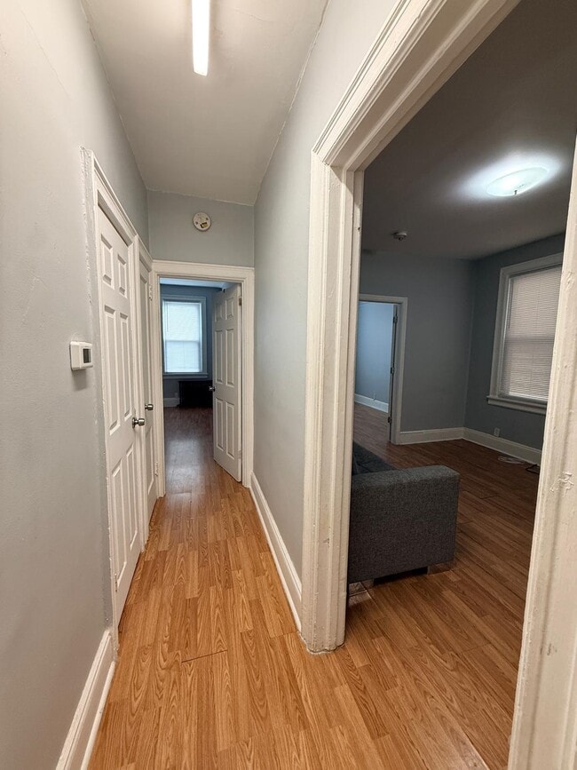 Photo - 136 W 30th St Unit 1R