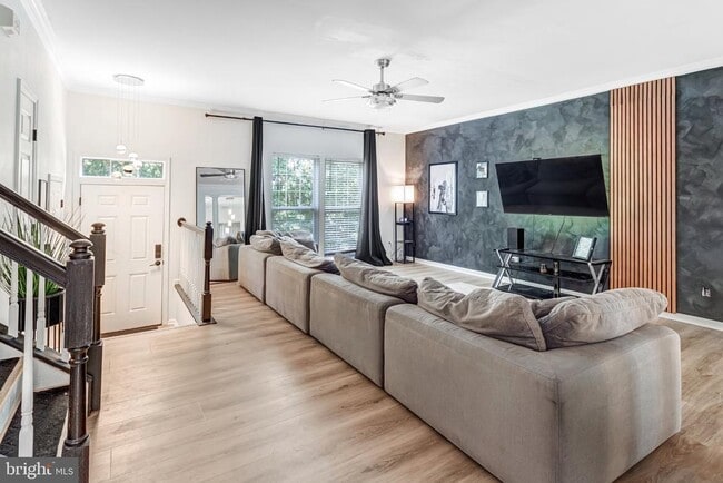Photo - 2599 Grayton Ln