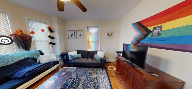 Photo - 235 Freeman St Unit 1