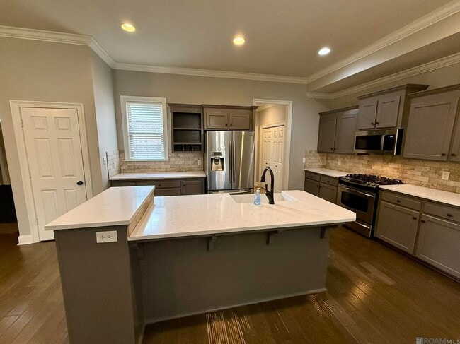 Photo - 10408 Springtree Ave