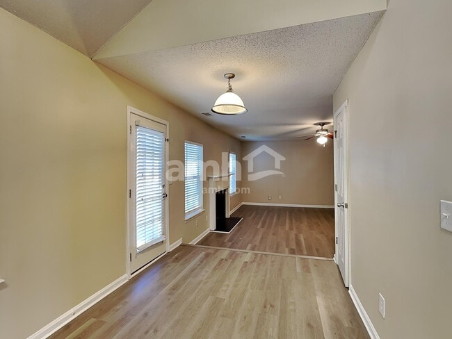 Photo - 2988 Cherohala Pt SW