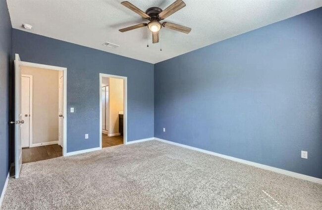 Photo - 324 Sandhill Piper St