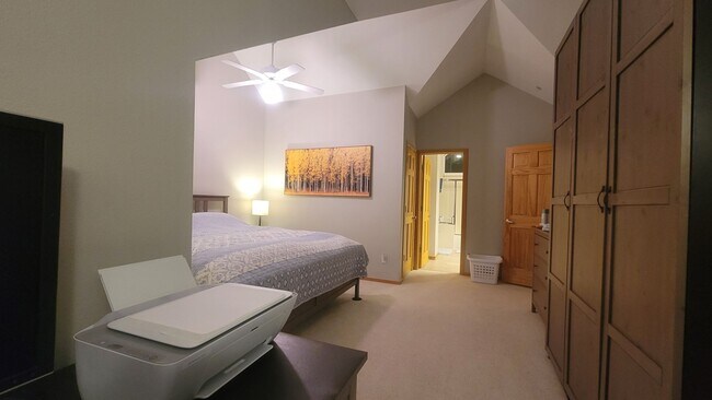 Photo - Spacious Townhome with Amazing Views