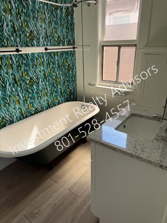 Photo - 659 E 200 S Unit 3