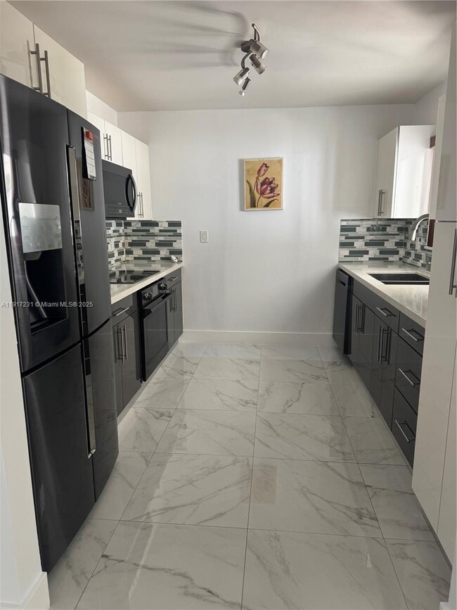 Photo - 9635 Haitian Dr