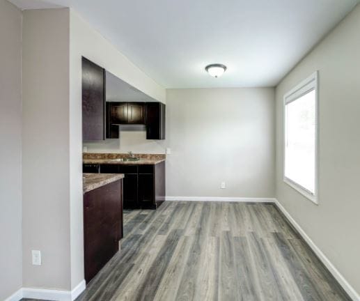 Photo - Spanish Oaks