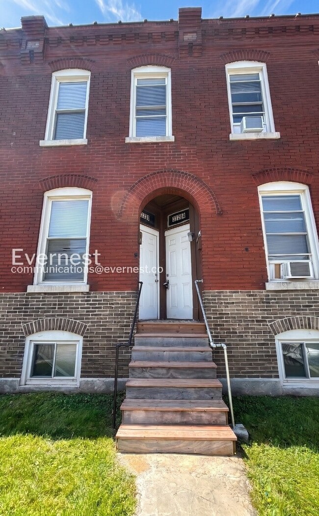 Photo - 3720 Fairview Ave