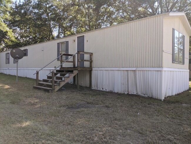 Photo - 415 Green Oak Rd