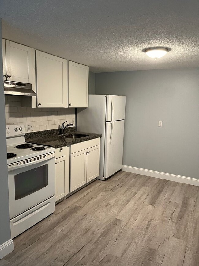 Building Photo - 11 Linwood Ave Unit 11 Rental