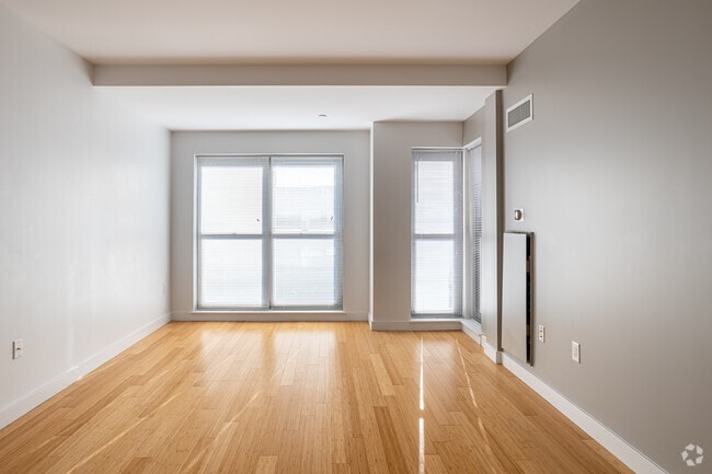1BR, 1BA