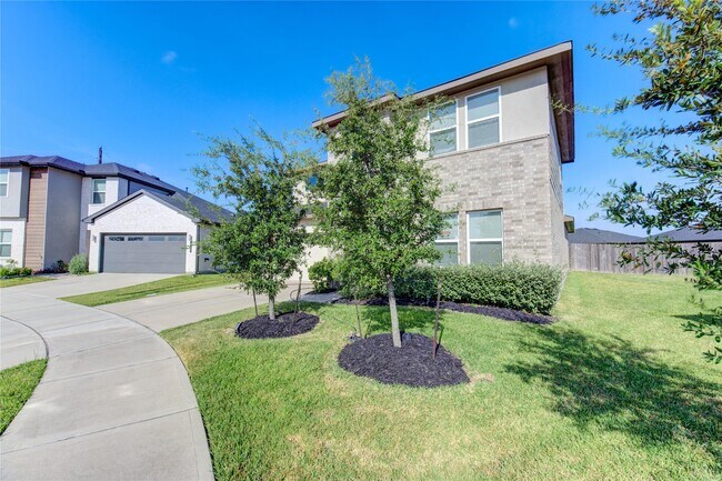 Photo - 29631 Ella Larchmont Ct