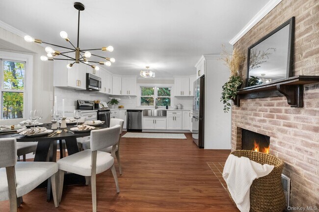 27 Winding Ln
