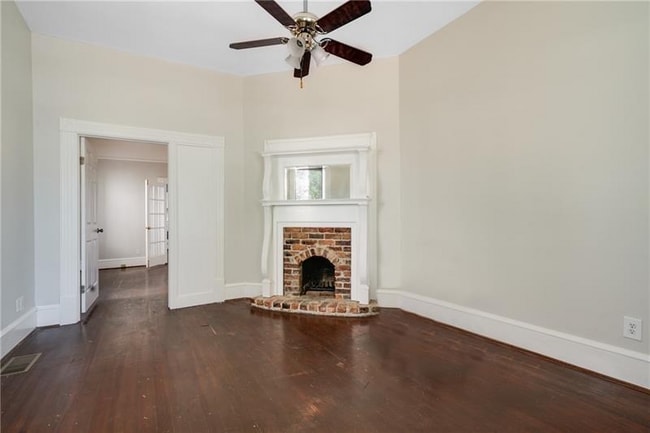 Photo - 438 Cherokee Ave SE