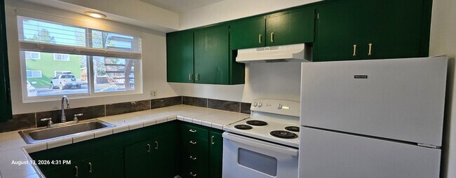 Photo - 130 NE 6th St Unit Apt 19