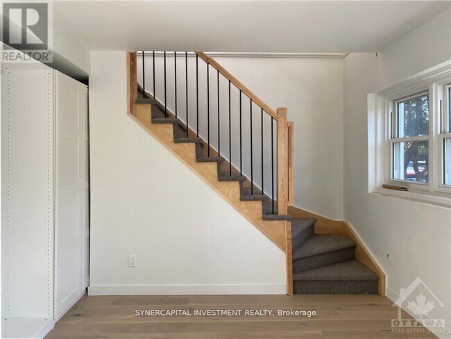 Photo - 125 Putman Ave