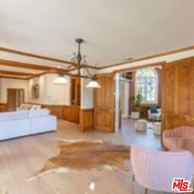 Photo - 1155 Englewild Dr