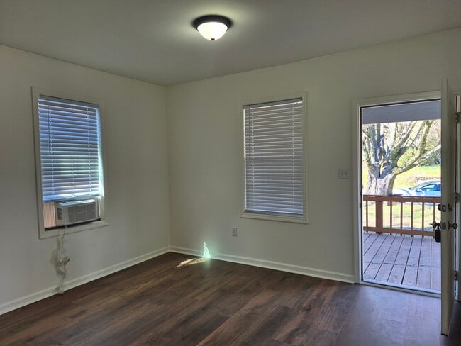 Photo - 2200 Cansler Ave Unit B