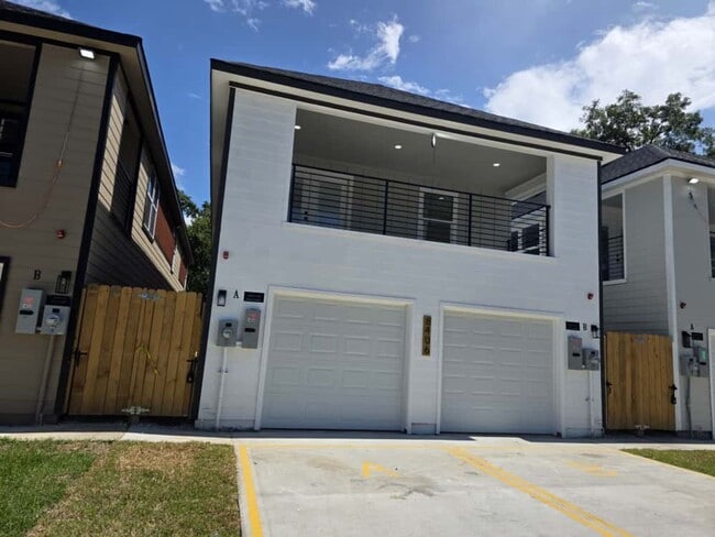 Photo - 8406 De Priest St