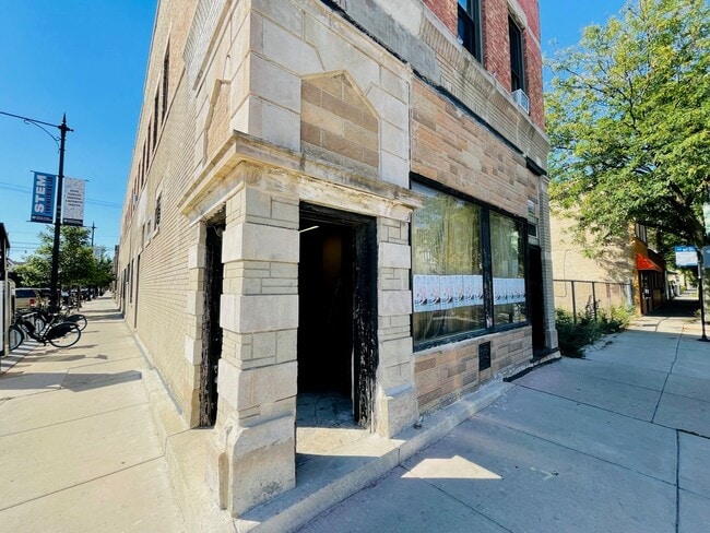 Building Photo - 1001 W 31st St Unit 3108 S Morgan 2 (G)