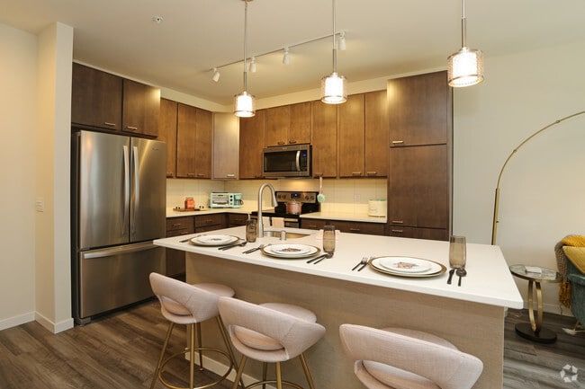 1BR, 1BA- B3