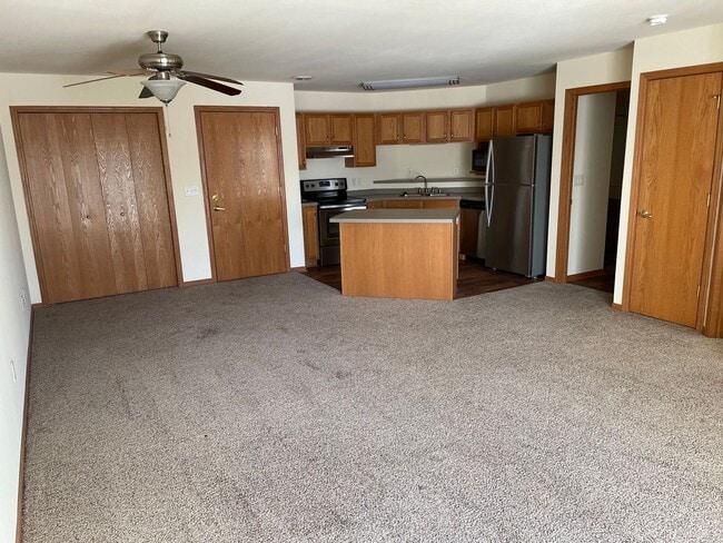 Door Creek Apartments