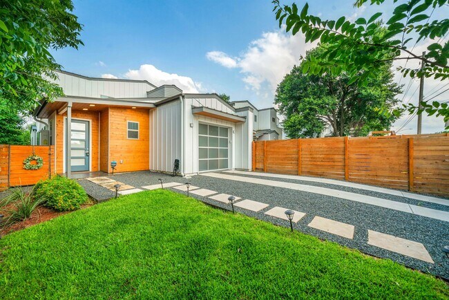 Photo - 4313 Banister Ln