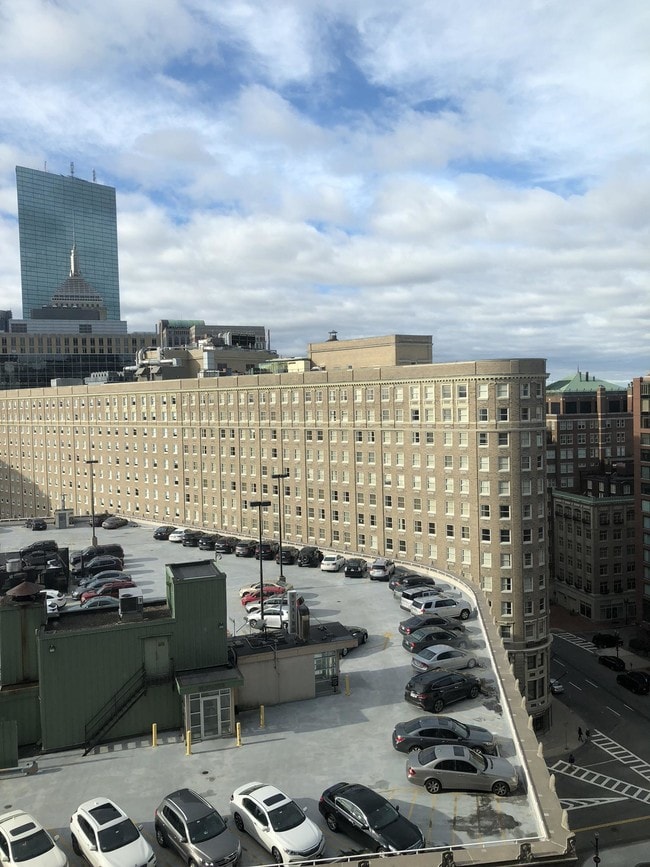 Photo - 1 Charles St Unit 1401
