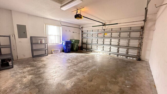 Photo - 19010 SW 10th St
