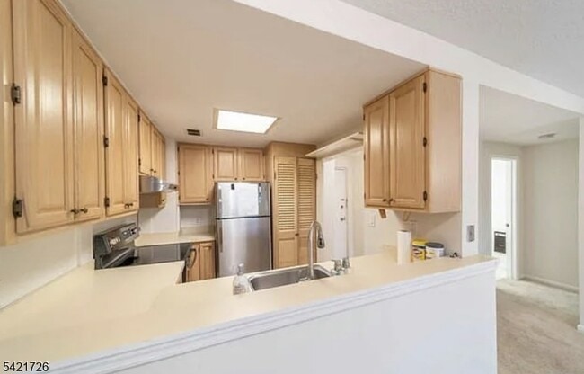 Photo - 310 Lookout Ave Unit 304