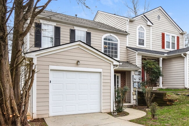 Photo - 1683 Barrington Overlook