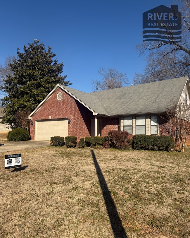 Photo - 111 Shelley Ln