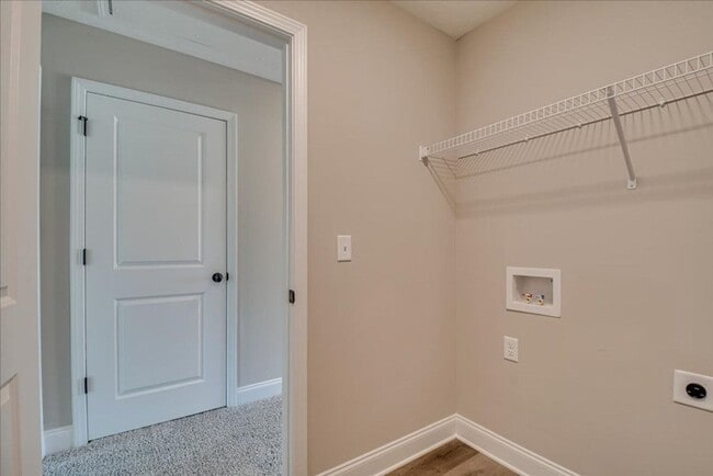 Photo - 137 Myrtle Grv Trl