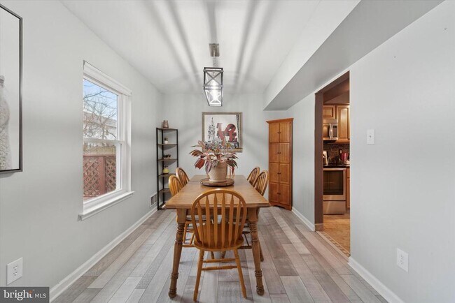 Photo - 77 Kanabe Dr