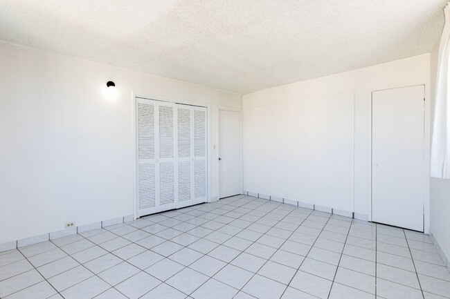 Photo - 222 Lili?uokalani Ave Unit 1303