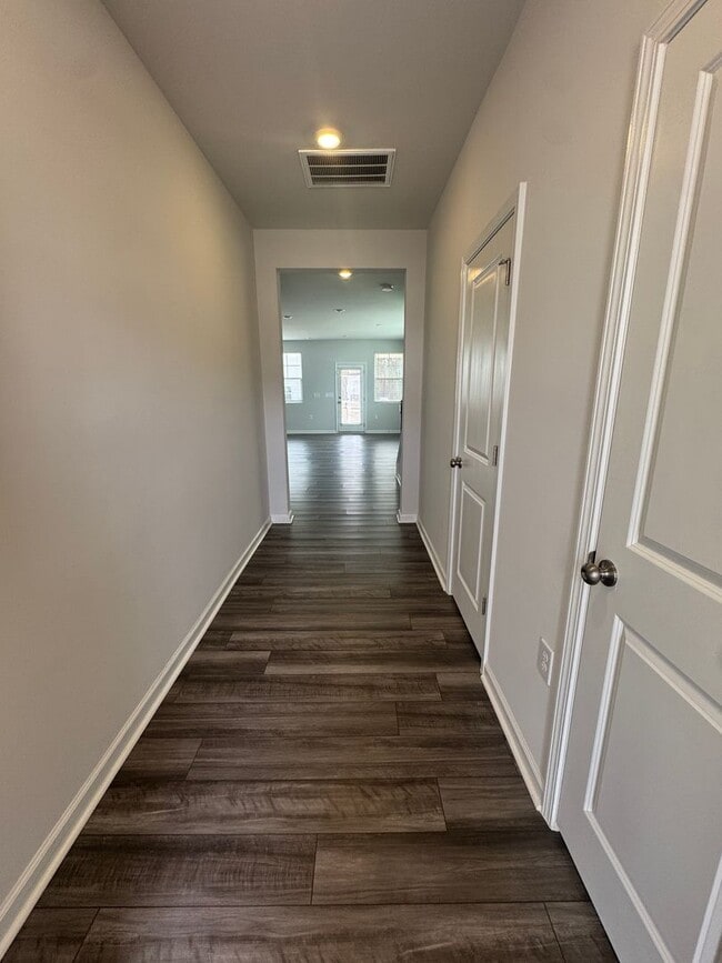 Photo - Beautiful & Spacious Home for Rent