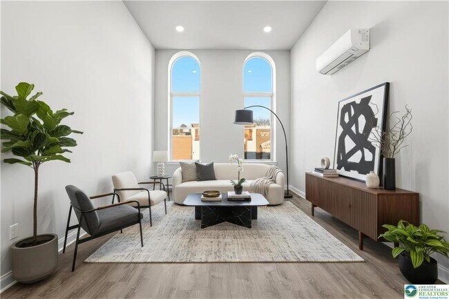 Photo - 109 S Centre St Unit 5