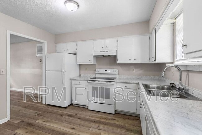 Building Photo - 4426 Central Valley Dr Rental