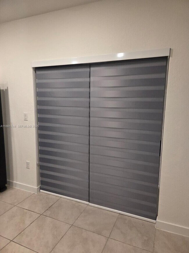 Photo - 540 NE 5th Terrace