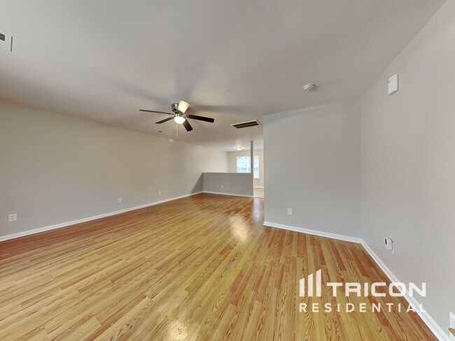 Photo - 7038 Hunters Glen Dr