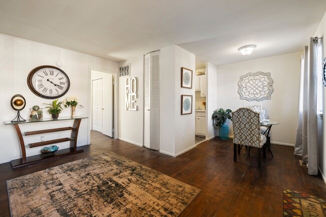 Cumberland Apartments
