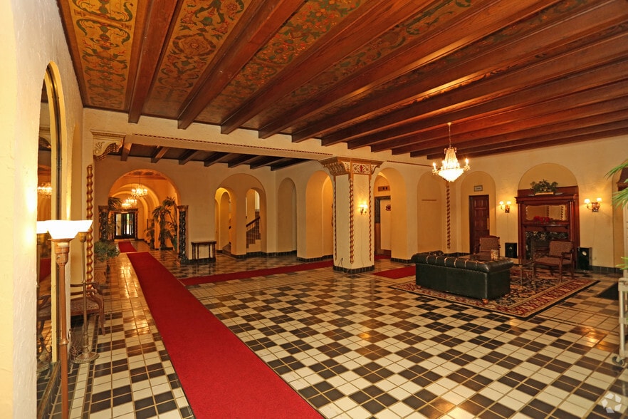 Interior Photo