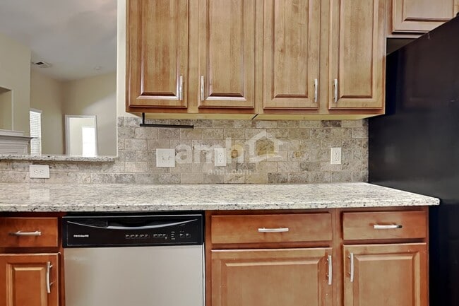 Photo - 7194 Caley Ln