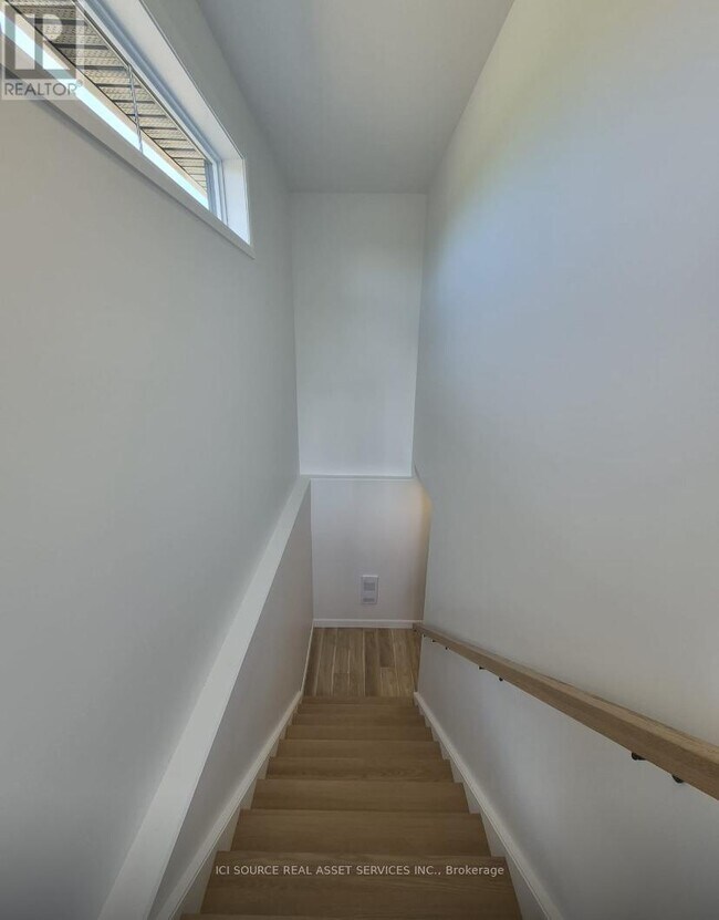 Photo - 128 Hastings Park Dr